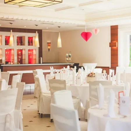 Berggasthof Wilhelmshoehe Hotel