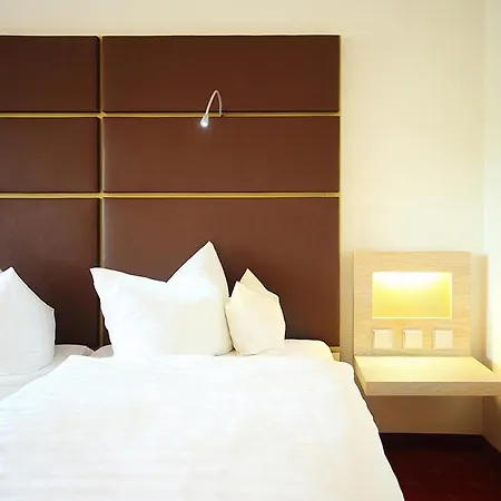 Berggasthof Wilhelmshoehe Hotel 4*