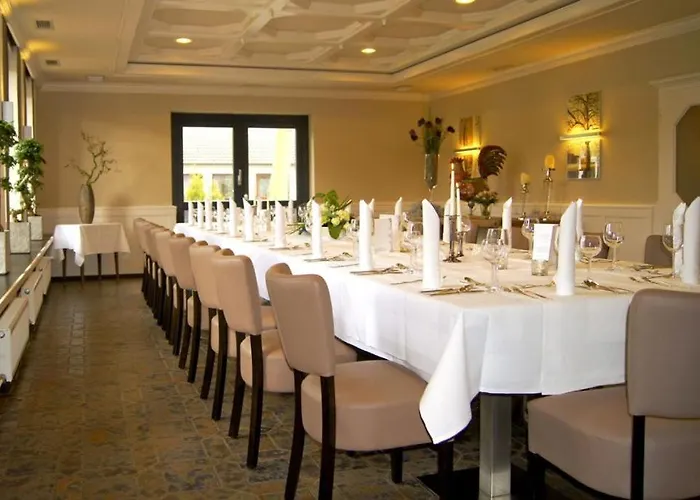 Berggasthof Wilhelmshoehe 4*